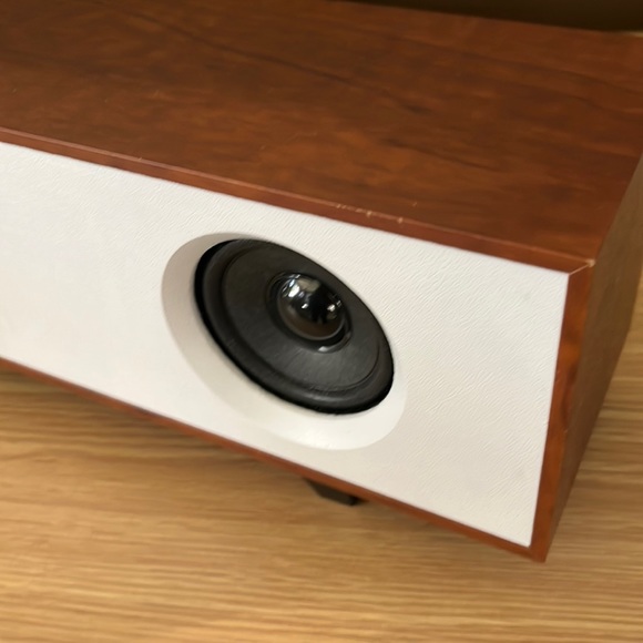 Art+Sound Wireless Bluetooth Speaker - Picture 3 of 6